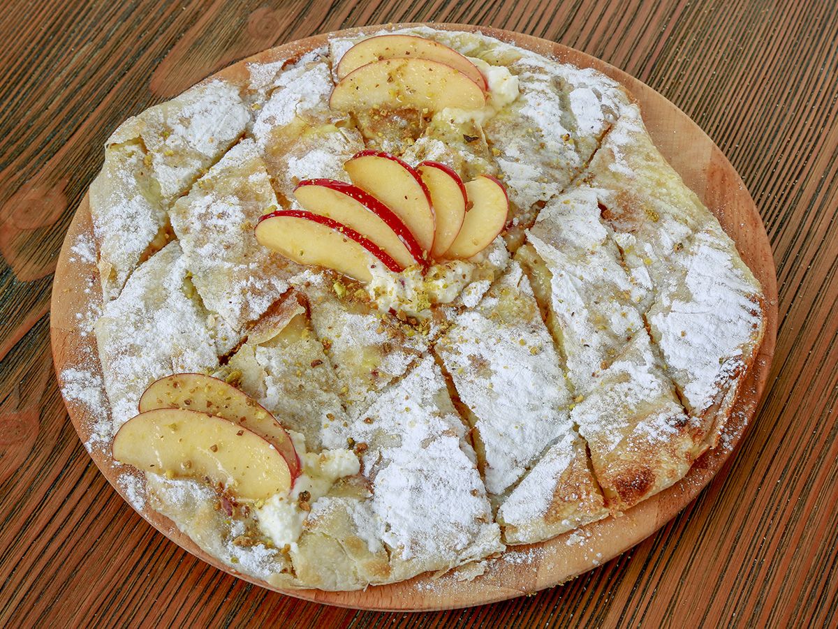 Cinnamon Apple Pie