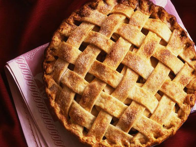Apple With Cinnamon Pie