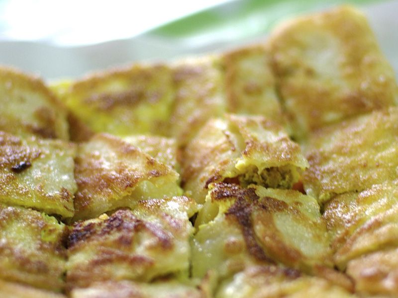 Oriental Sausage With Cheese Pie