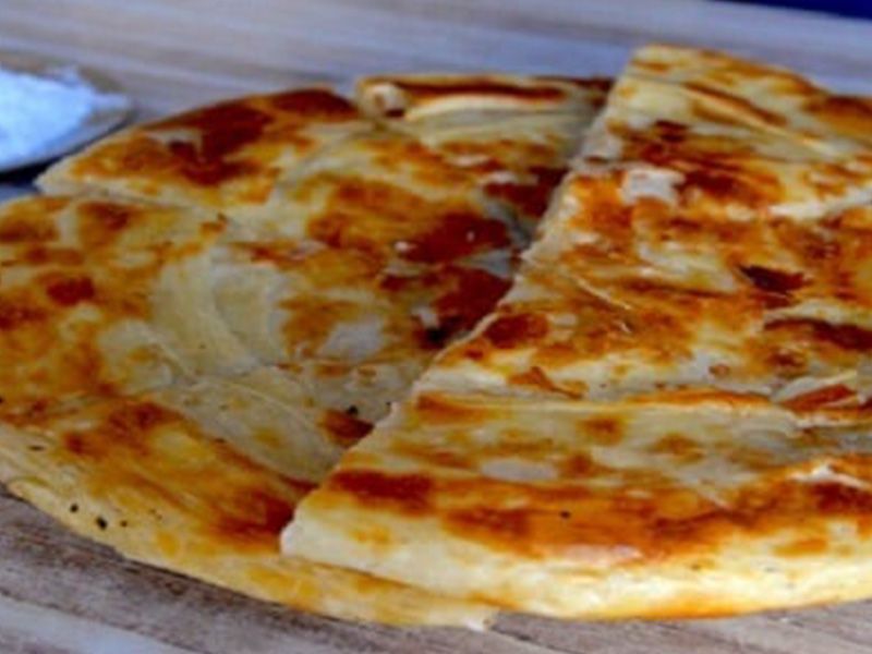 Roumi Cheese Feteer