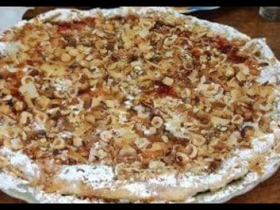 Sweet Pie With Nuts