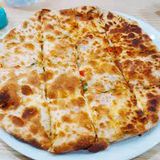 Chicken Zinger With Rizo Sauce Oriental Pie