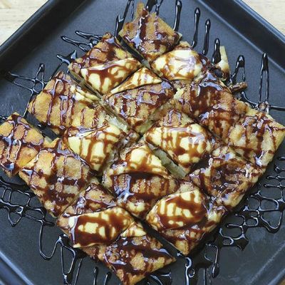 Chocolate and banana pie