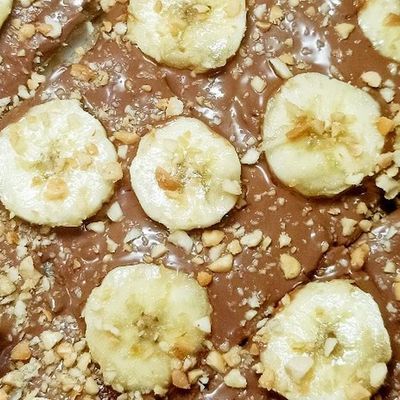 Chocolate With Banana Pie