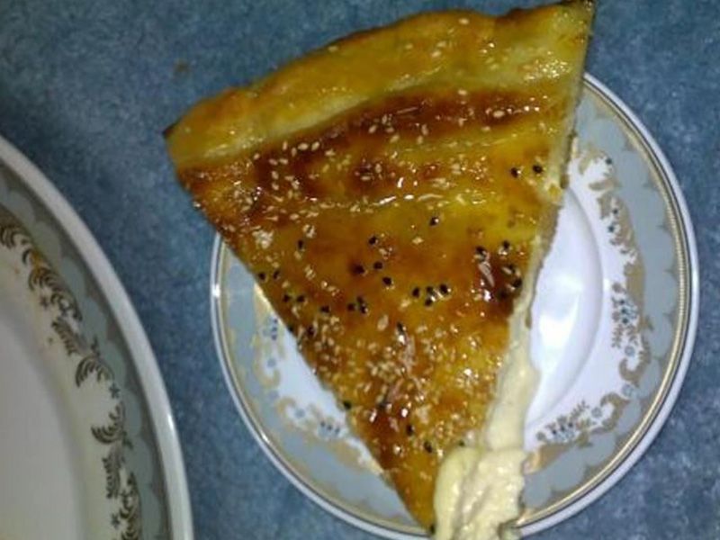 Qeshta Pie