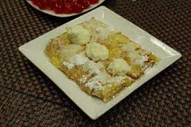 Meloki Qeshta Pie