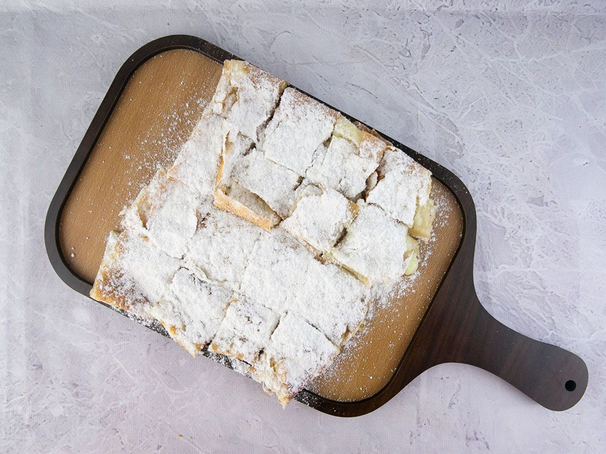 Custard pie