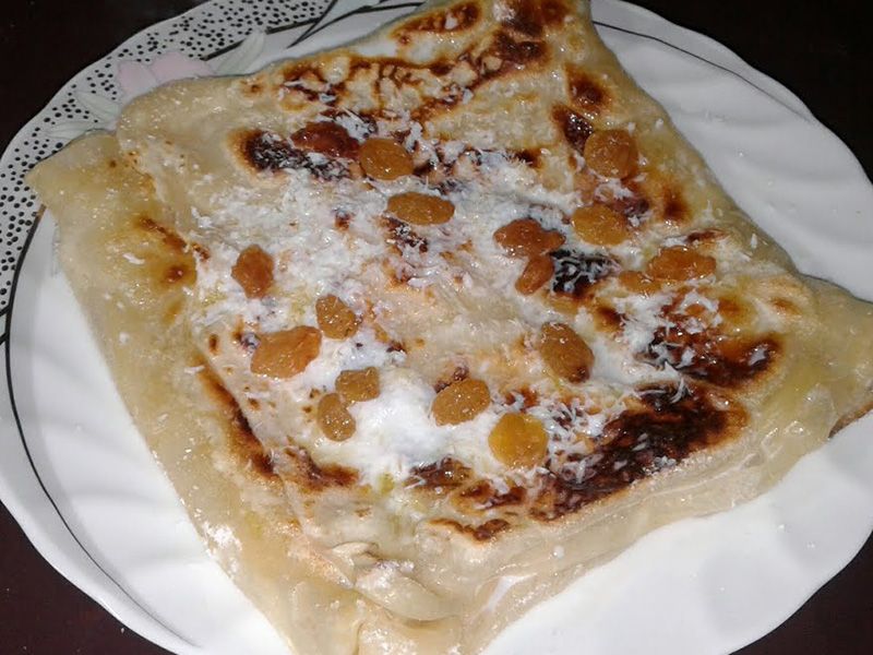 Cream With Coconut With Raisin Pie