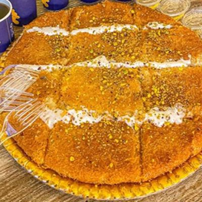 Kunafa With Qeshta Pie