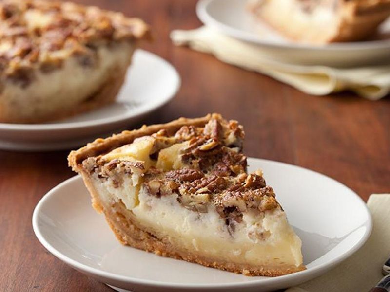 Kahramana Hazelnut Pie