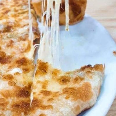 Vegetables and Mozzarella Pie