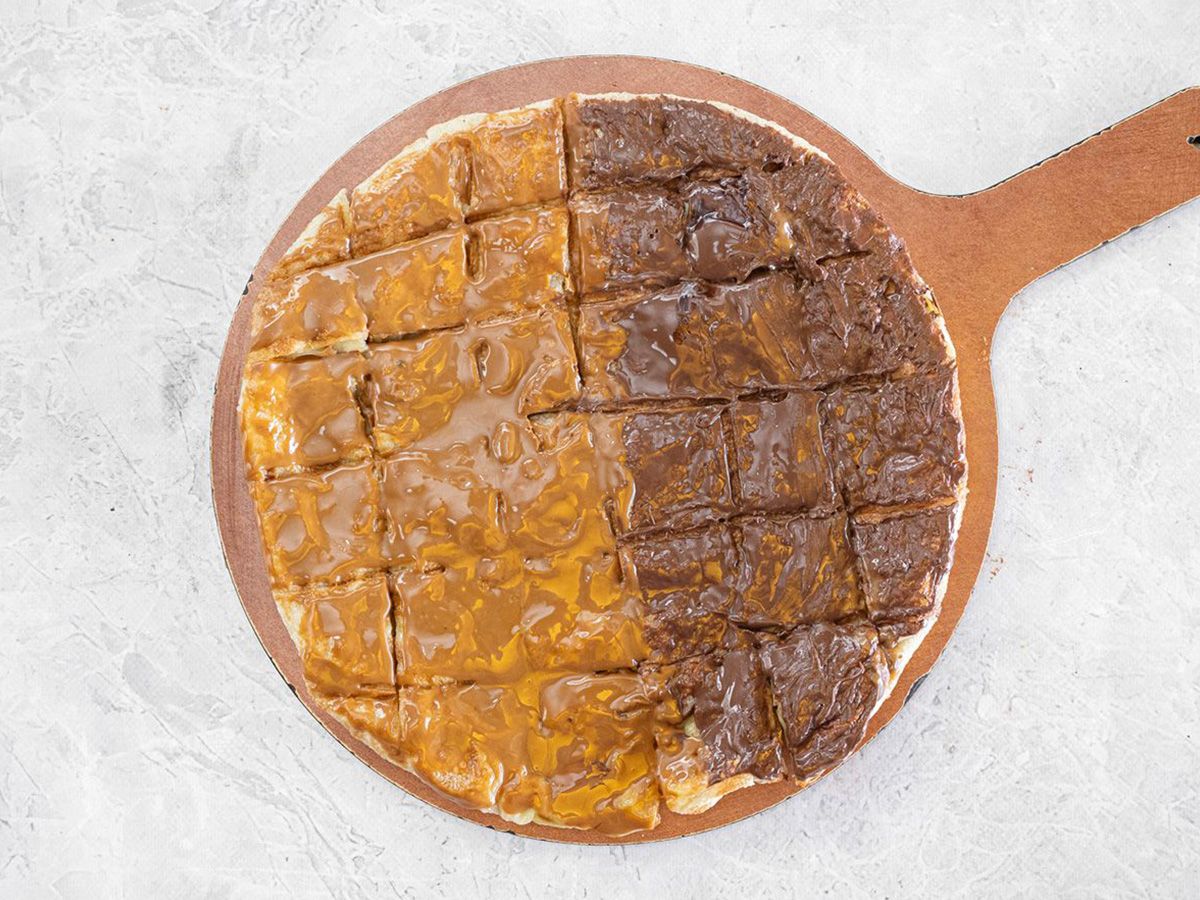 Half Lotus and Half Nutella Pie
