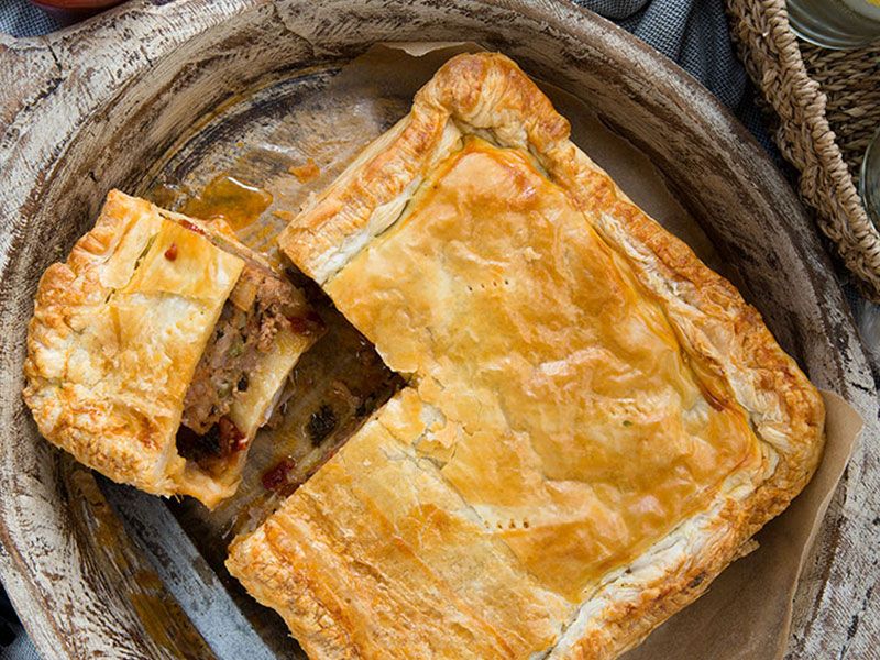 Alexandrian Oriental Sausage Pie