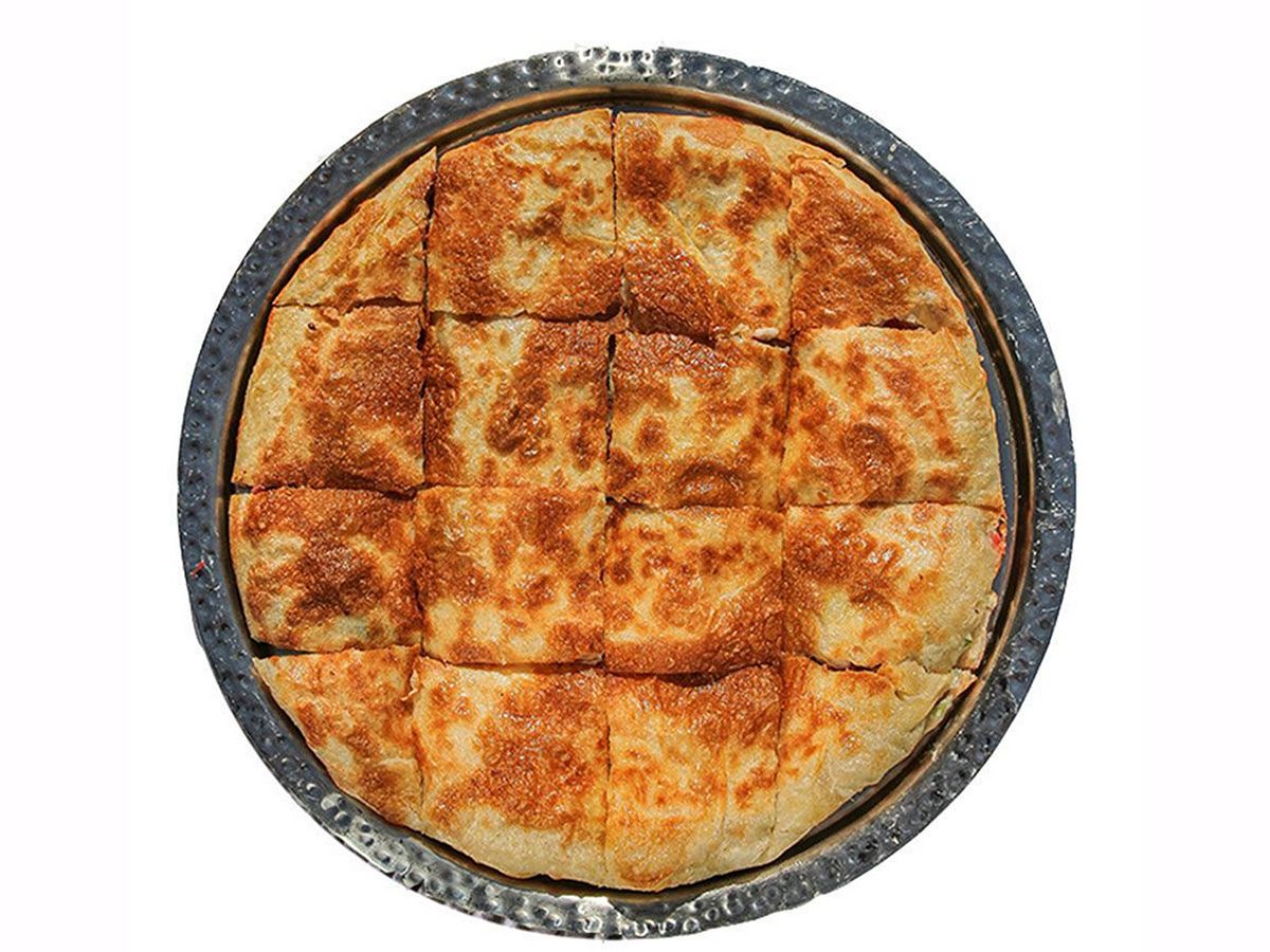 Kiriana Sausage Pie