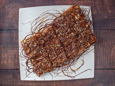 Chocolate And Hazelnut Pie