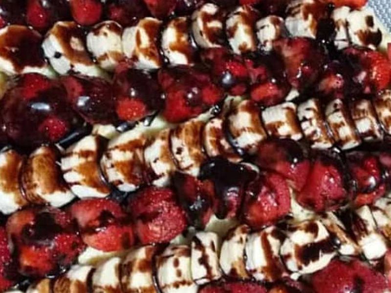 Chocolate With Strawberry Pie