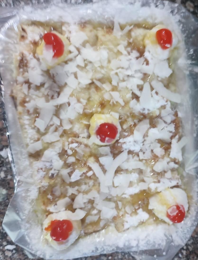 Honey Qeshta pie