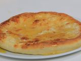 Qeshta With Honey Pie