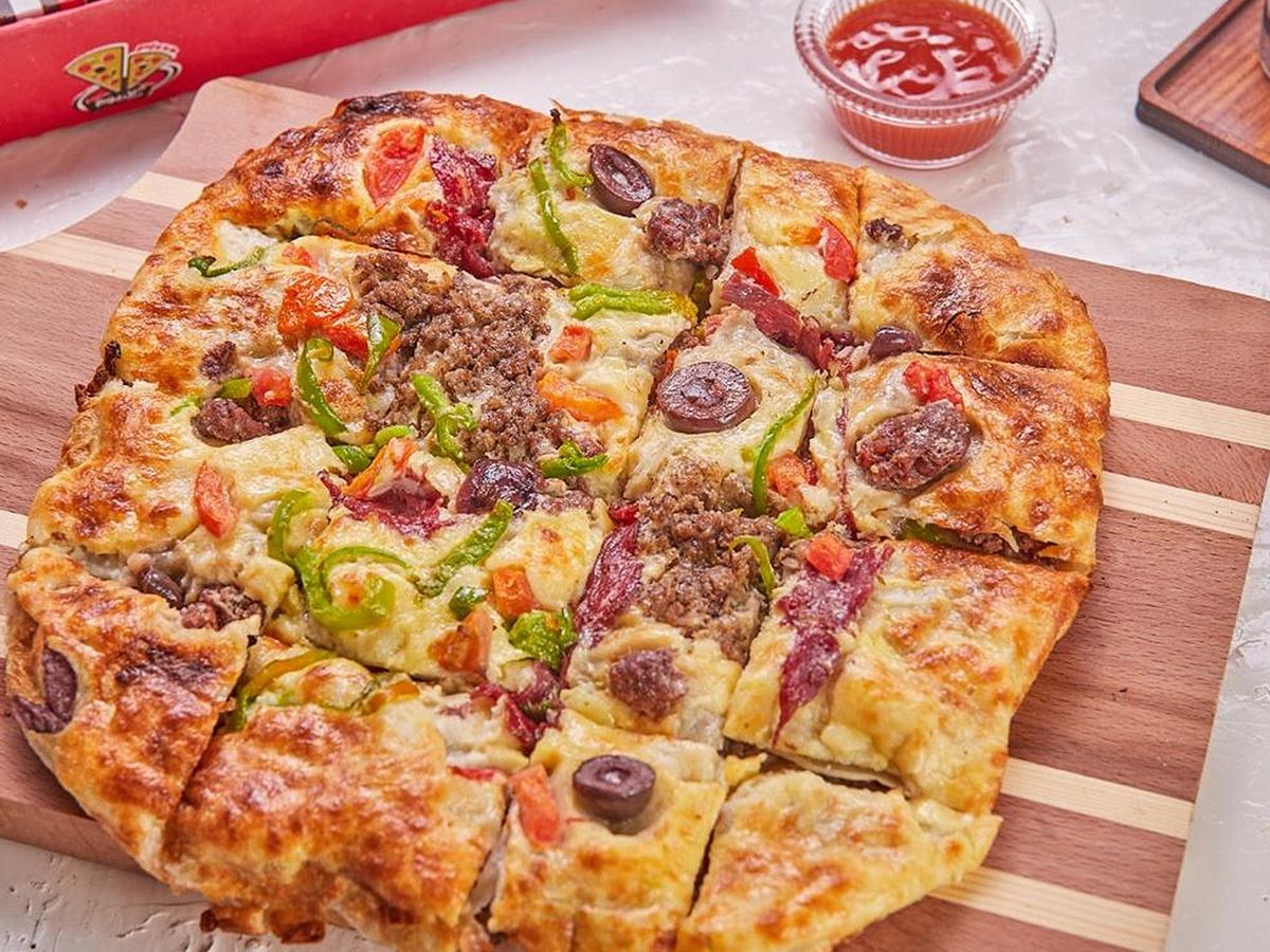 Mixed meat pie