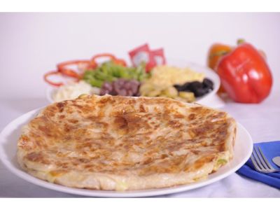Mix Cheese And Vegetables Pie