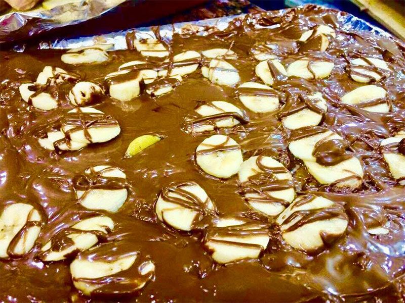 Chocolate With Banana Pie