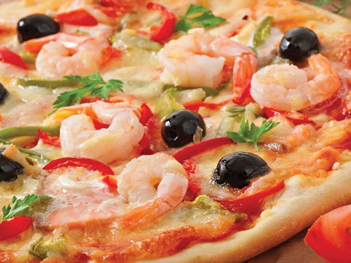 Seafood Pizza