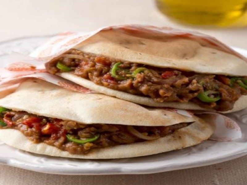 Spicy Foul Sandwich