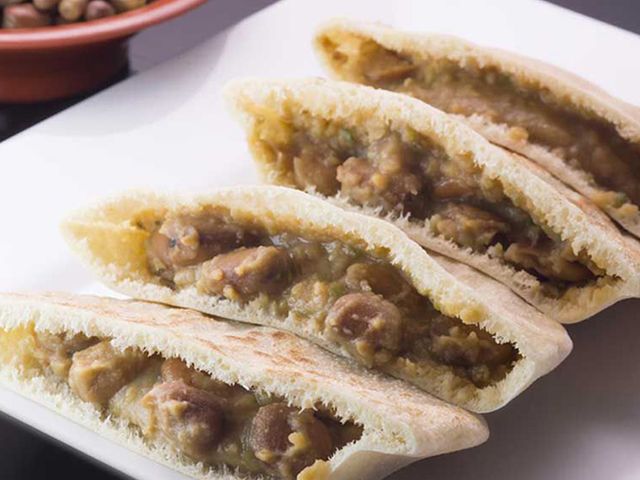 Foul With Flaxseed Oil Sandwich