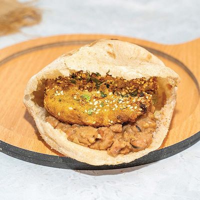 Foul on Taamia Sandwich