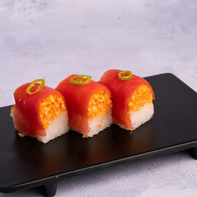 TUNA Fuego Oshi Sushi