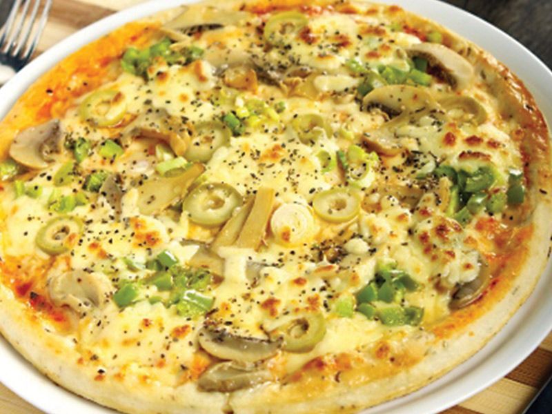 Veggie Veggie Pizza