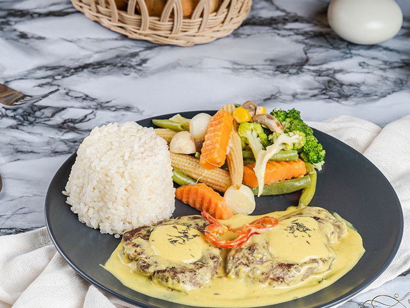 Fillet Mignon With Mustard Platter