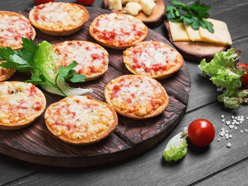 Pastrami Pizza Pieces