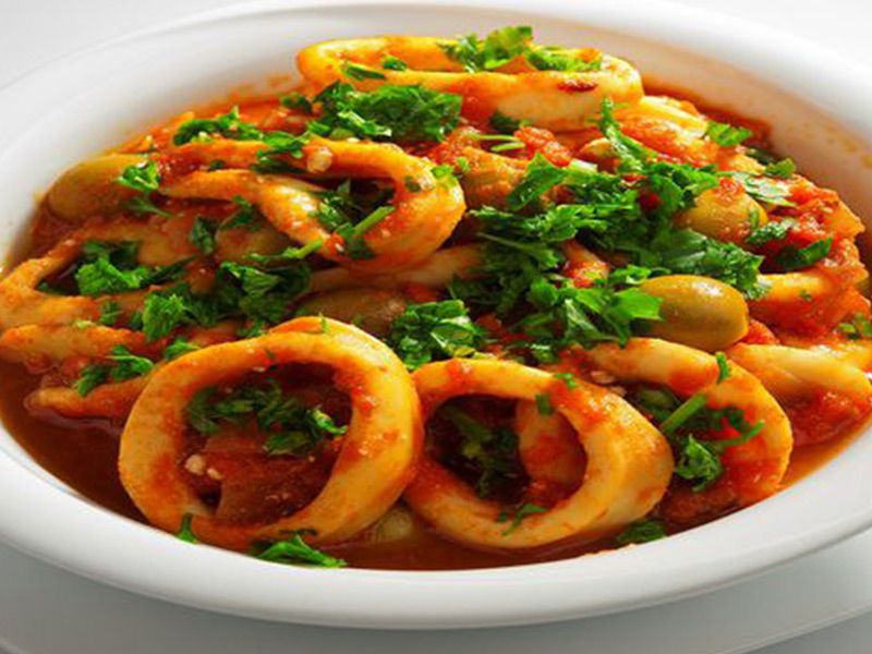 Konbelet Calamari Casserole