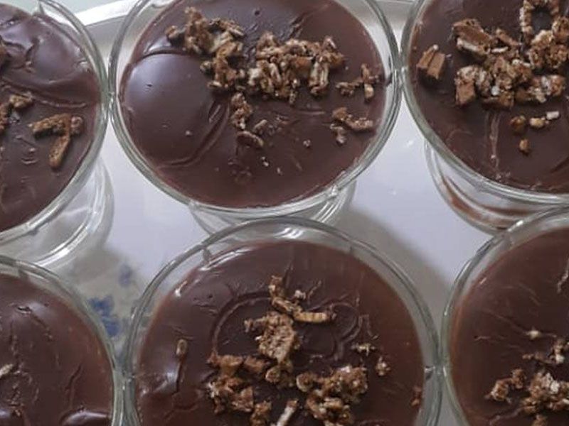 Custard With Chocolate