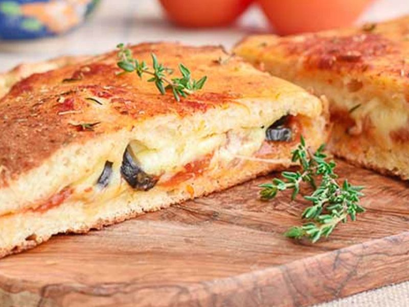 tuna Calzone