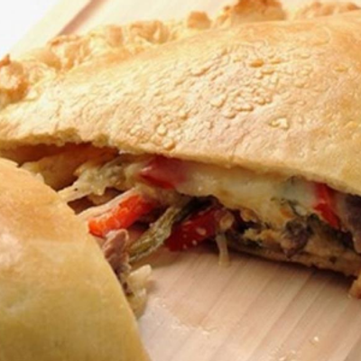 Mix Chicken Calzone