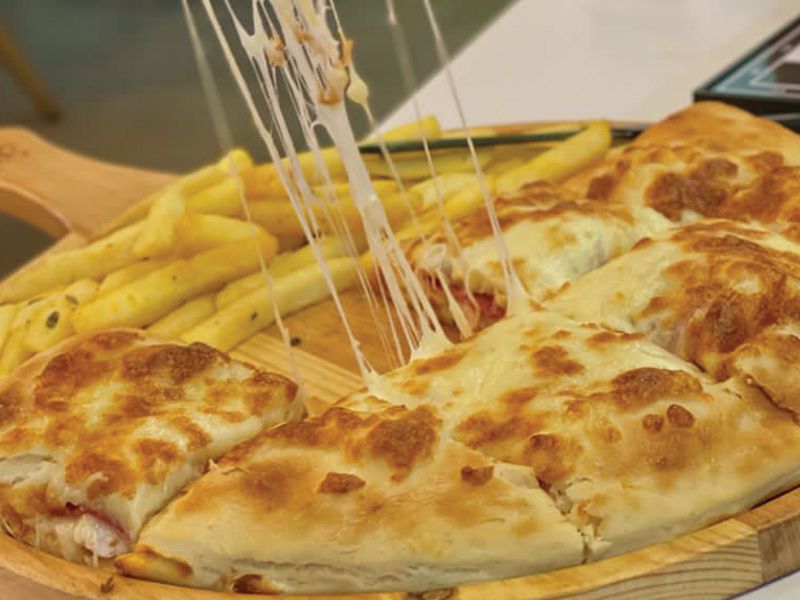 Margherita Calzone