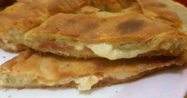 Mix Cheese Calzone