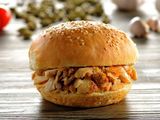 chicken shawarma bun