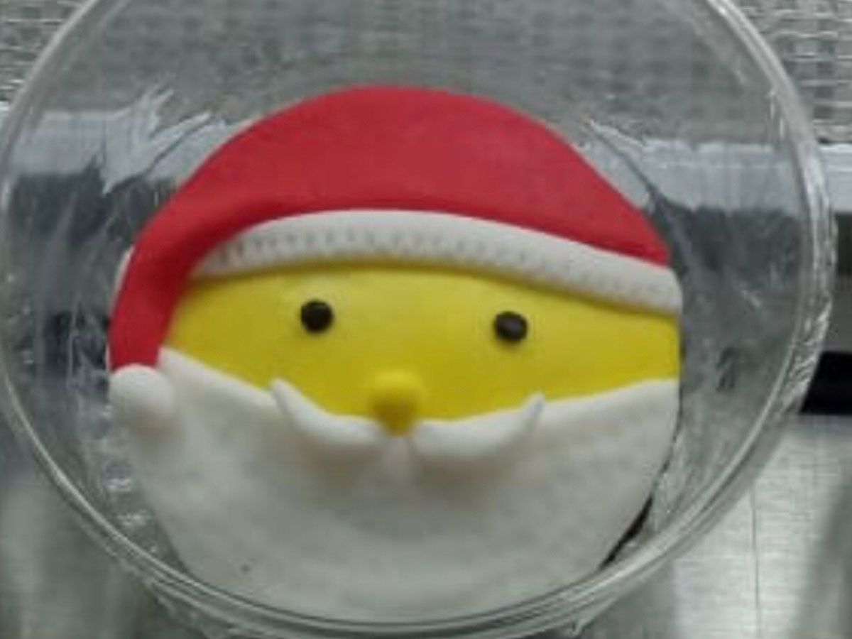 Santa Claus Cupcake