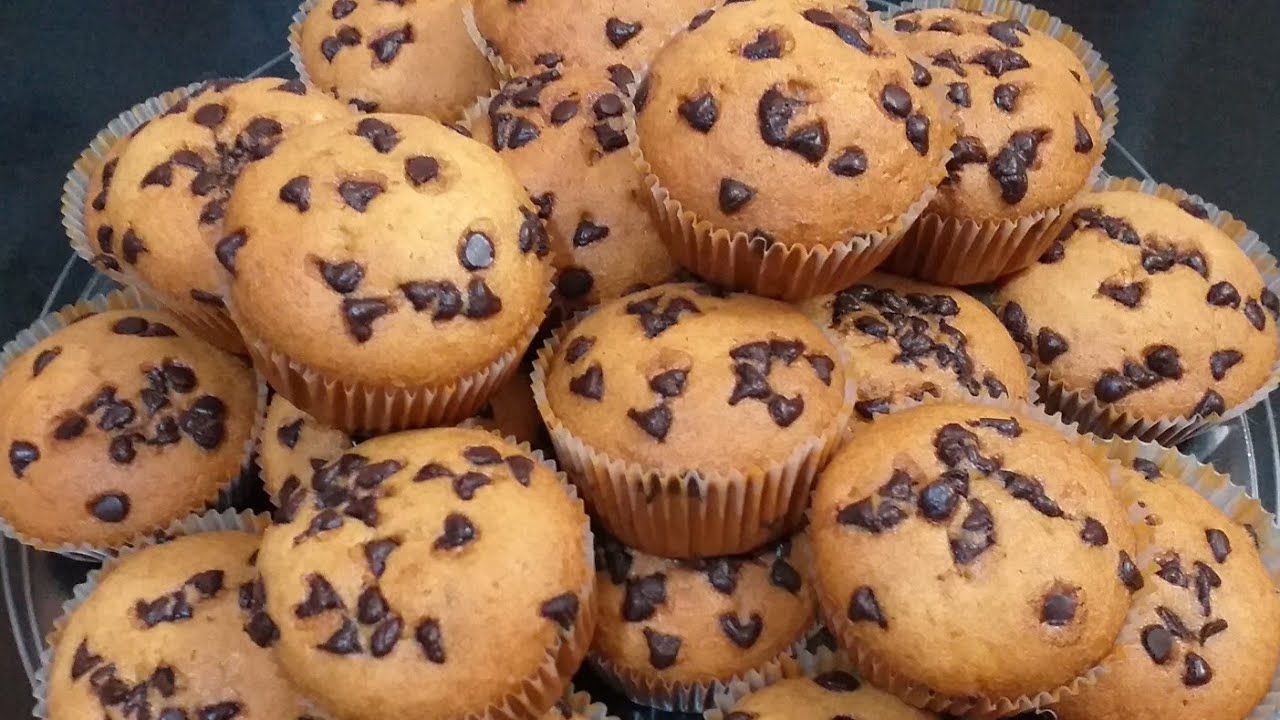 Chocolate Chips Cupcake