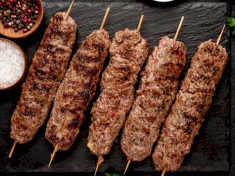 1/2 Kebab With Bread