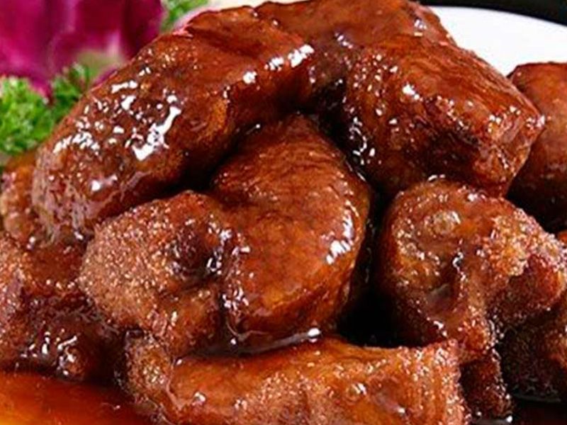 Meat With Onion Casserole
