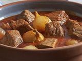 Kebab Hella With Onion Tagine