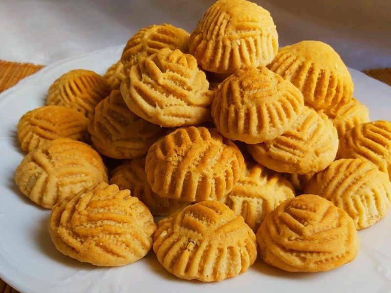 Kahk With Ajwa - Pieces