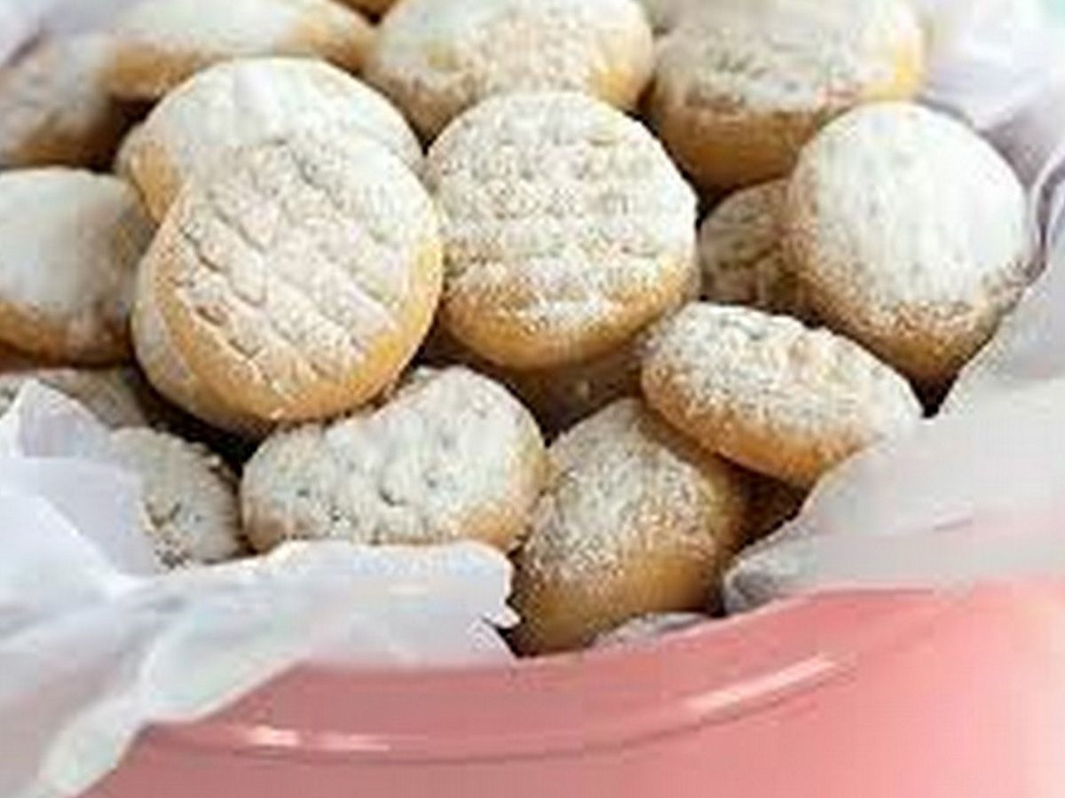 Almond Kahk