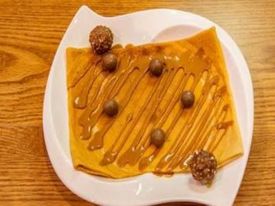 White Chocolate With Caramel Crepe