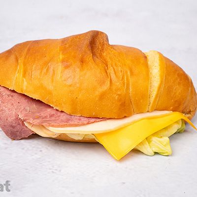 Roast Beef And Turkey and Cheddar Croissant