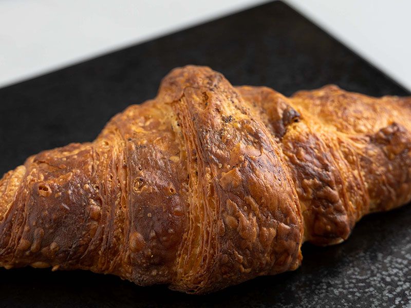 Lotus Croissant
